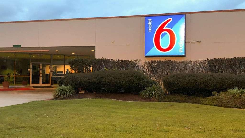 Motel 6-La Place, La Exterior foto